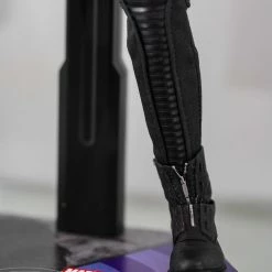 Preorder! Hot Toys TMS074 Hawkeye Kate Bishop Collectible Figure
