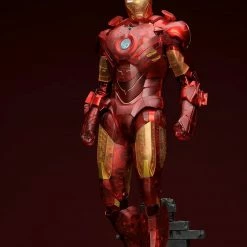 Hot Toys MMS568 Ironman Mark 4 Holographic Version