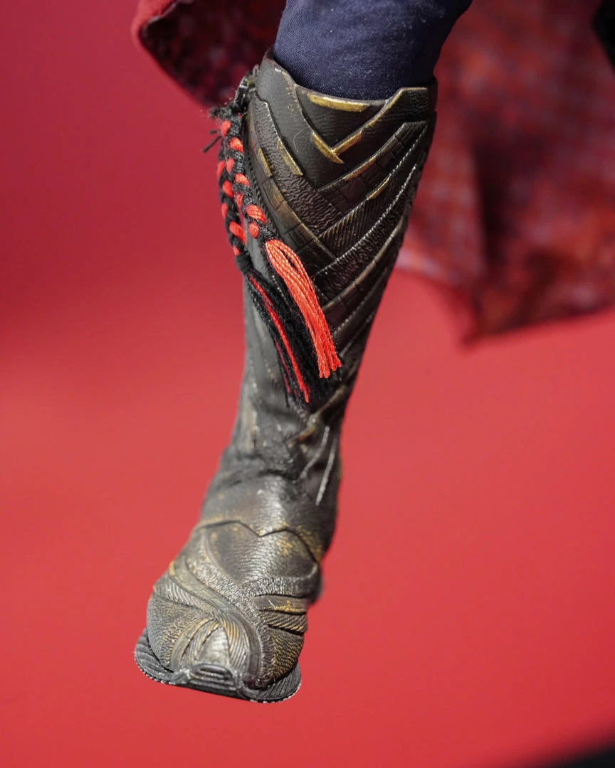 Preorder! Hot Toys MMS645 Dr Strange Multiverse Of Madness Dr Strange