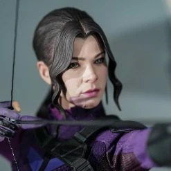 Preorder! Hot Toys TMS074 Hawkeye Kate Bishop Collectible Figure