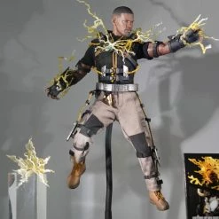 Preorder! Hot Toys MMS644 Spiderman No Way Home Electro