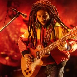 Win.C Studio WC002 Leganary Pacifist Singer 1/6 Scale Collectibles