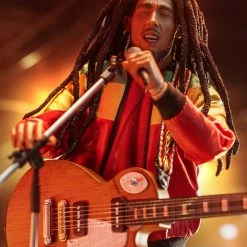 Win.C Studio WC002 Leganary Pacifist Singer 1/6 Scale Collectibles