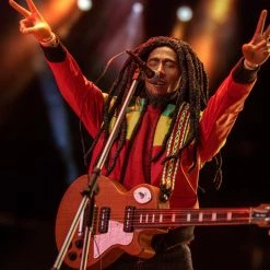 Win.C Studio WC002 Leganary Pacifist Singer 1/6 Scale Collectibles