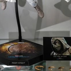 Preorder! Hot Toys TMS075 Moonknight Collectibles Figure