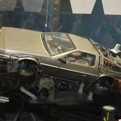 Preorder! Hot Toys MMS636 Back To The Future DeLorean Time Machine Collectible Vehicle 1/6th Scale
