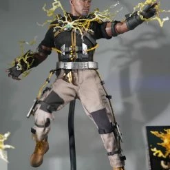 Preorder! Hot Toys MMS644 Spiderman No Way Home Electro