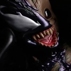 Hot Toys TMS027 Spiderman Maximum Venom Venomized Groot Life Size