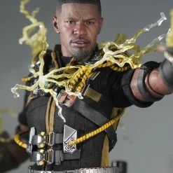 Preorder! Hot Toys MMS644 Spiderman No Way Home Electro