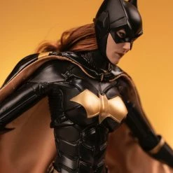 Hot Toys VGM40 Batman Arkham Knight Batgirl