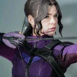 Preorder! Hot Toys TMS074 Hawkeye Kate Bishop Collectible Figure
