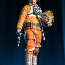 Hot Toys MMS585 Star Wars Luke Skywalker Snowspeeder Pilot