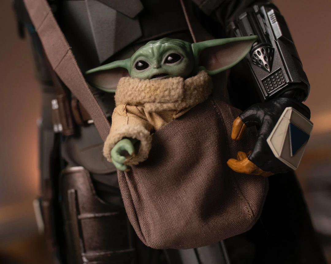 Hot Toys QS017 The Mandalorian And The Child Deluxe Version 1/4 Collectibles Set