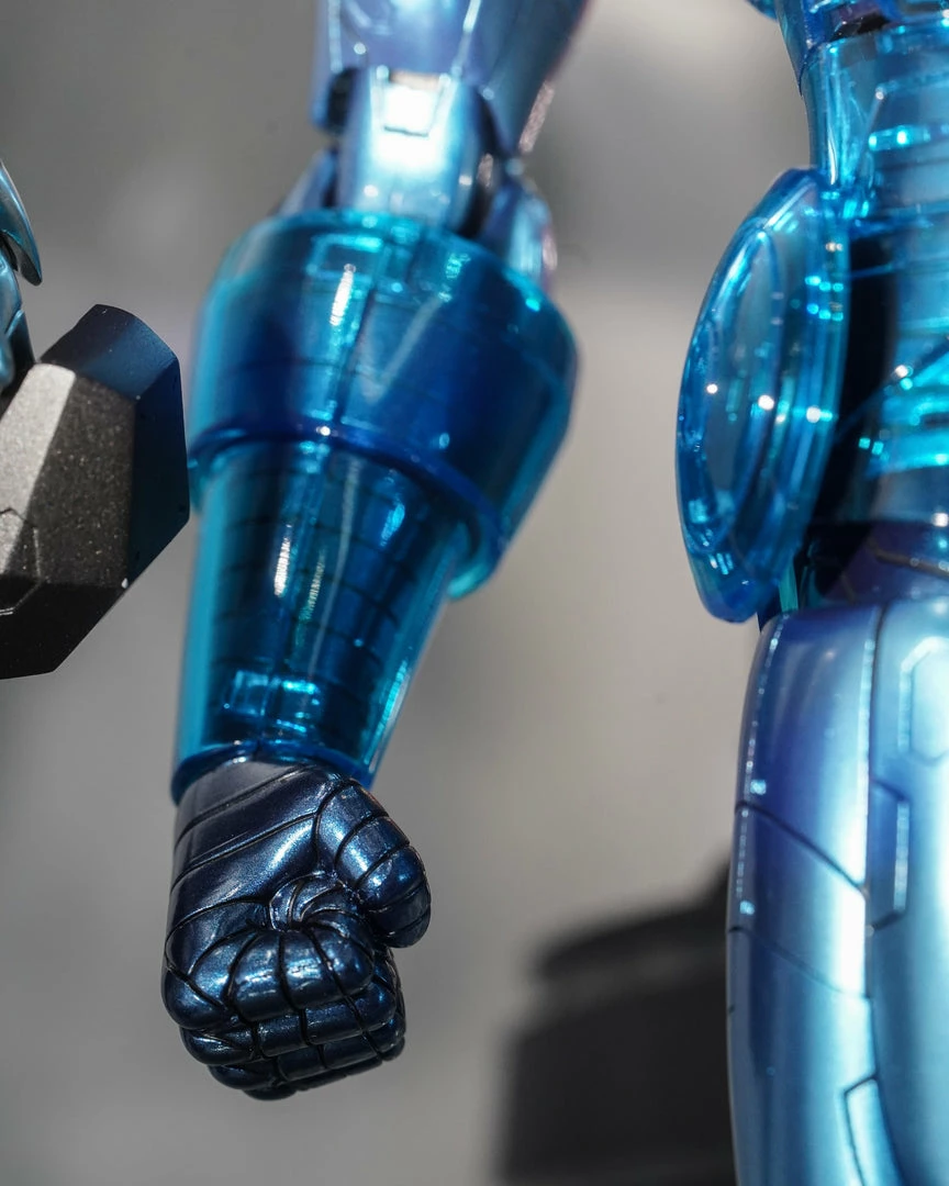 Preorder! Hot Toys CMS012D46 Ironman (Stealth Armor) Collectible Figure The Origins Collection