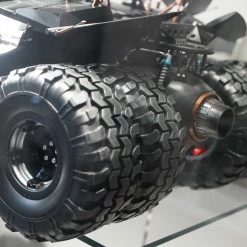 Hot Toys MMS596 Batman Begins Batmobile The Tumbler