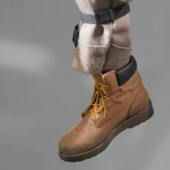 Preorder! Hot Toys MMS644 Spiderman No Way Home Electro