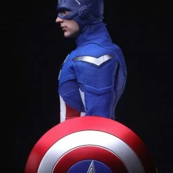 Hot Toys MMS563 Avengers Endgame 2012 Captain America