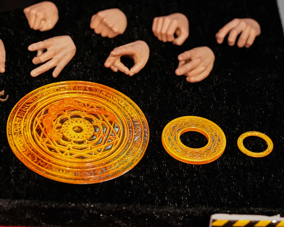 Preorder! Hot Toys MMS645 Dr Strange Multiverse Of Madness Dr Strange