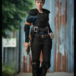 Preorder! Threezero The Walking Dead Carol Peletier Statues & Figures