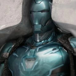 Hot Toys MMS646D45 Avengers Endgame Ironman Mark 85 Holographic Version Collectible Figure Toy Fair Exclusive