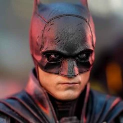 Preorder! Hot Toys MMS641 DC The Batman And Bat Signal