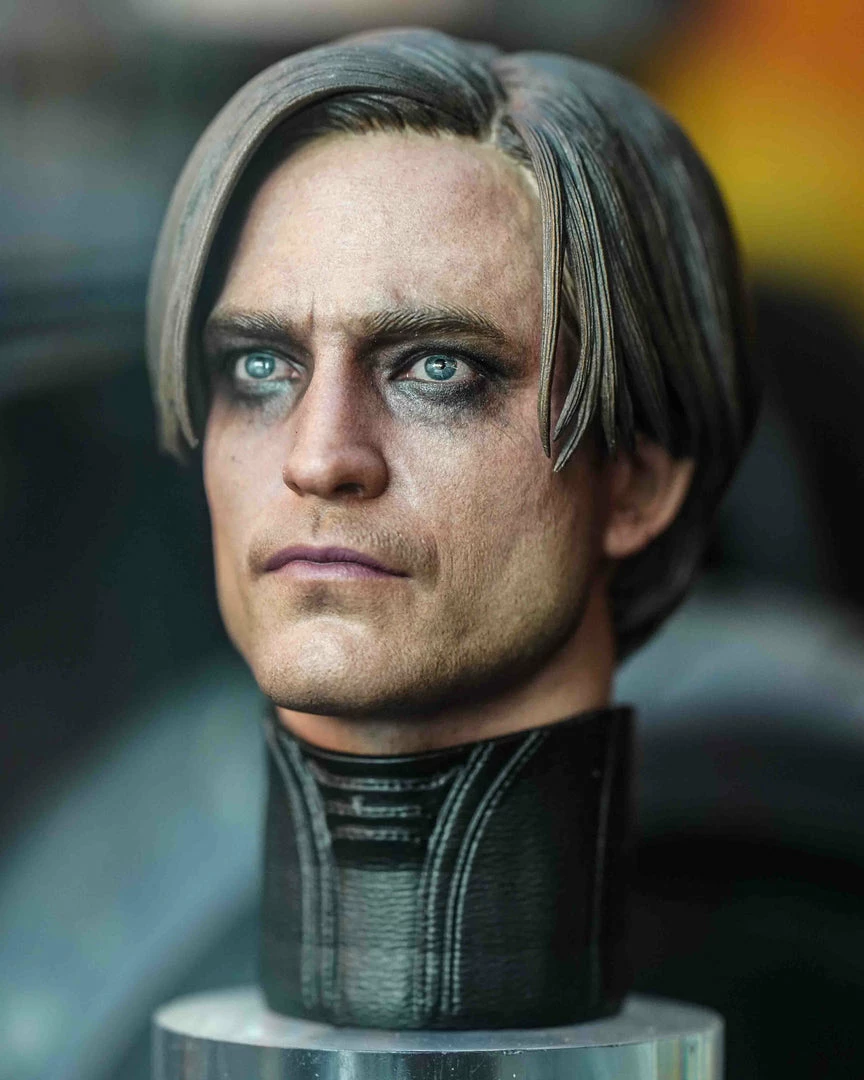 Preorder! Hot Toys MMS638 DC The Batman Regular Edition