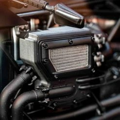 Preorder! Hot Toys MMS642 DC The Batman Batcycle 1/6 Scale Vehicle