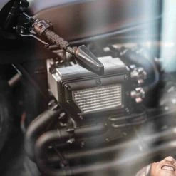 Preorder! Hot Toys MMS642 DC The Batman Batcycle 1/6 Scale Vehicle