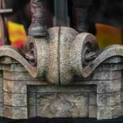 Preorder! Hot Toys MMS639 DC The Batman Deluxe Edition