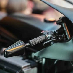 Preorder! Hot Toys MMS642 DC The Batman Batcycle 1/6 Scale Vehicle