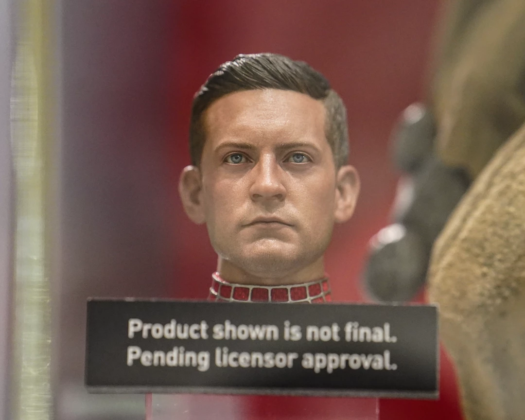 Preorder! Hot Toys MMS662B Spiderman No Way Home Friendly Neighborhood Spiderman Collectible Figure Deluxe Version Special Edition