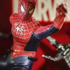 Preorder! Hot Toys MMS662B Spiderman No Way Home Friendly Neighborhood Spiderman Collectible Figure Deluxe Version Special Edition