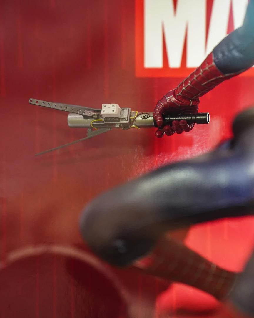 Preorder! Hot Toys MMS662B Spiderman No Way Home Friendly Neighborhood Spiderman Collectible Figure Deluxe Version Special Edition