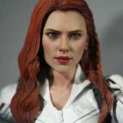 Preorder! Hot Toys MMS601 Black Widow Snow Suit