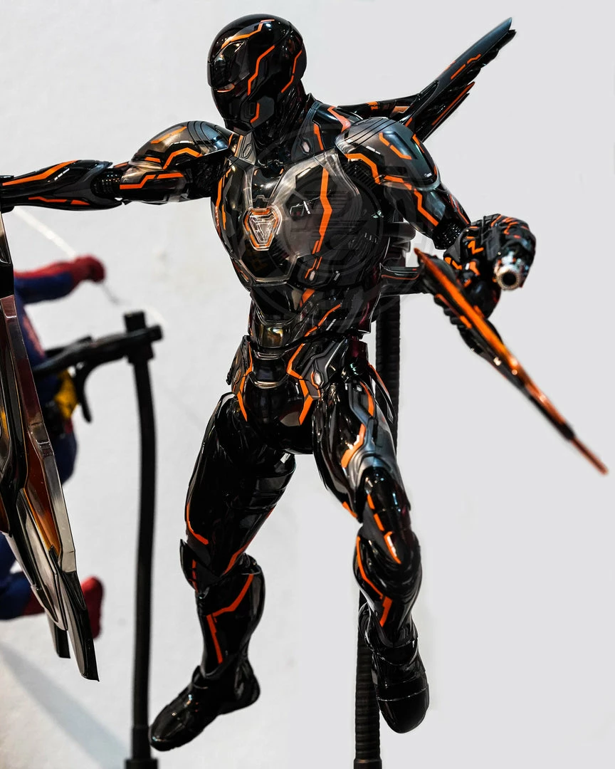 Hot Toys MMS597D39 Marvel Avengers Infinity War Ironman Mark 50 Neon Tech 4.0 Regular Edition