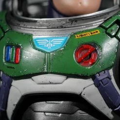 Preorder! Hot Toys MMS635 The Space Ranger Alpha Buzz Lightyear Deluxe Edition