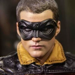 Preorder! Hot Toys MMS594 DC Batman Forever Robin