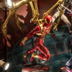 Hot Toys VGM38 Marvel PS4 Spiderman Iron Spider Suit