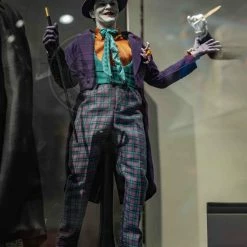 Hot Toys DX08 Batman 1989 The Joker