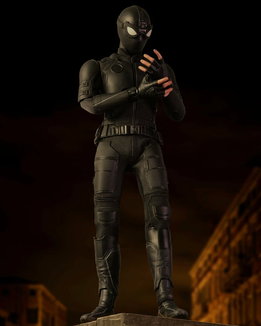 Hot Toys MMS540 Marvel Spiderman Far From Home Stealth Suit Spiderman Regular Version