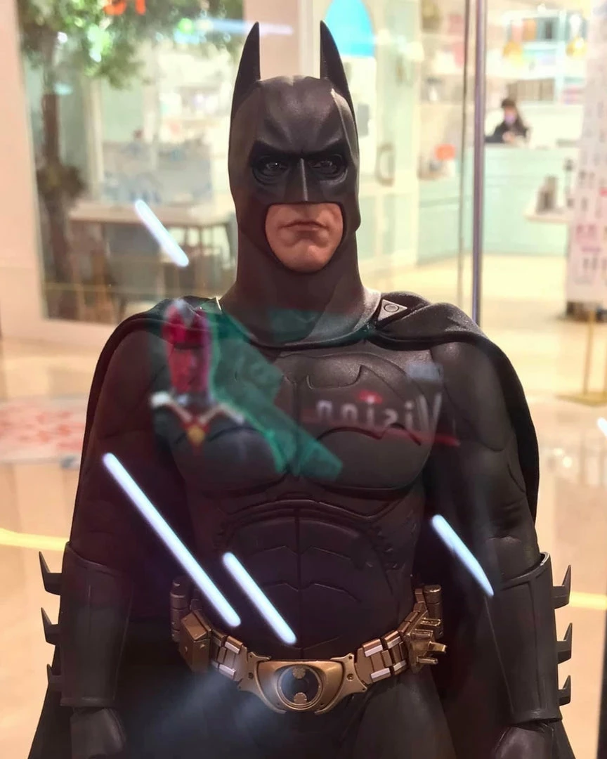 Preorder! Hot Toys MMS595 DC Batman Begins Batman Bruce Wayne