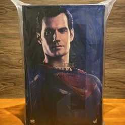 Hot Toys MMS465 DC Justice League Superman