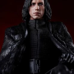 Hot Toys MMS438 Star Wars The Last Jedi Kylo Ren