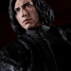 Hot Toys MMS438 Star Wars The Last Jedi Kylo Ren