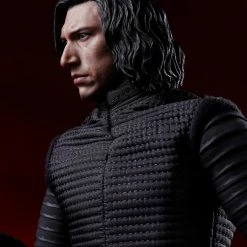 Hot Toys MMS438 Star Wars The Last Jedi Kylo Ren