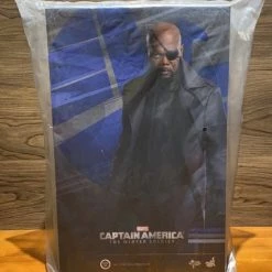 Hot Toys MMS315 Marvel Captain America The Winder Soldier Nick Fury