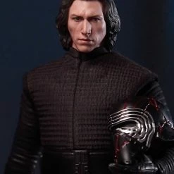 Hot Toys MMS560 Star Wars The Rise Of Skywalker Kylo Ren