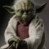Hot Toys MMS495 Star Wars Attack Of The Clones Yoda