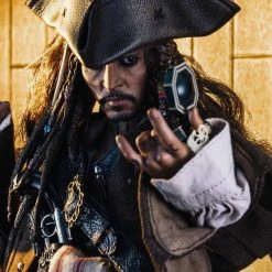 Hot Toys DX15 Pirates Of The Caribbean Dead Man Tell No Tales Jack Sparrow