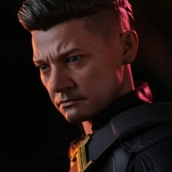 Hot Toys MMS531 Marvel Avengers Endgame Hawkeye Regular Edition